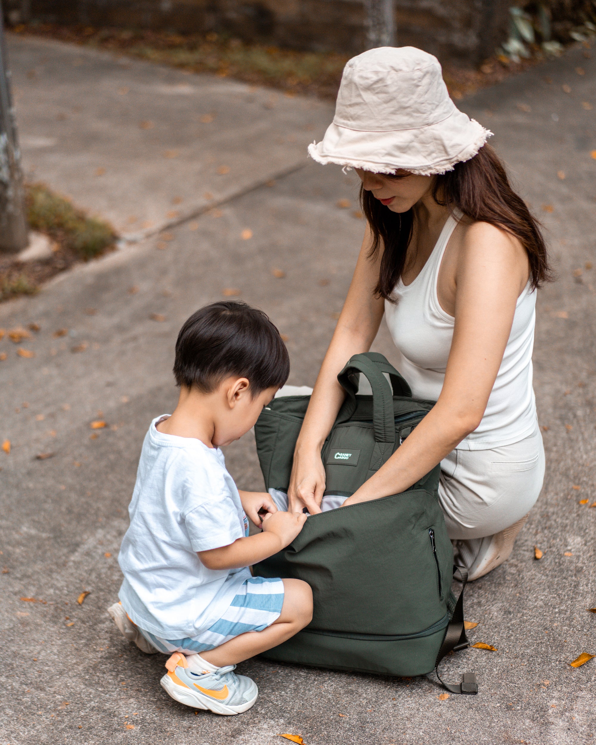 Carryall Backpack (Forest Green)